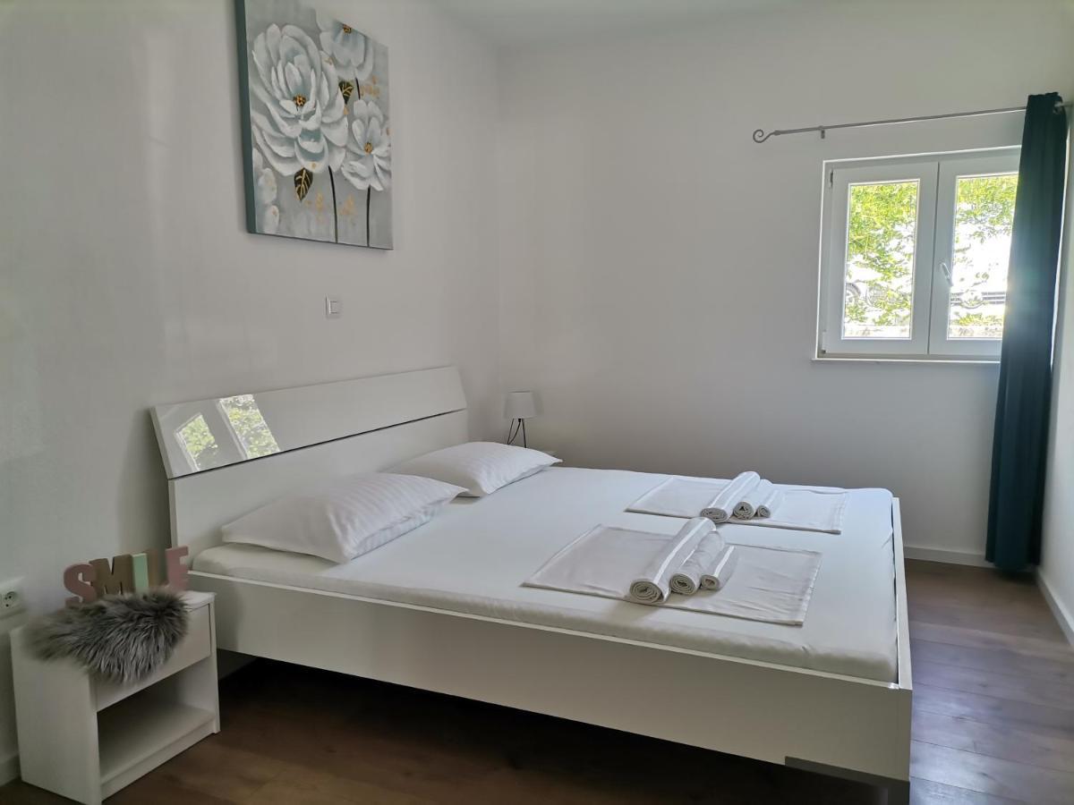 Apartmani Radic Primošten Εξωτερικό φωτογραφία